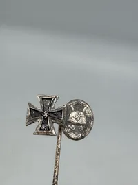 Original Tysk Jernkors og såret tegn i sølv nål WW2