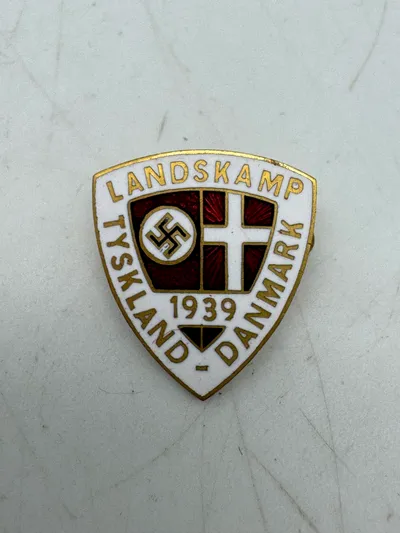 Originalt sjældent badge Landskampen Danmark Tyskland 1939