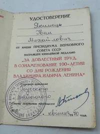 Original Russisk medalje med urkunde