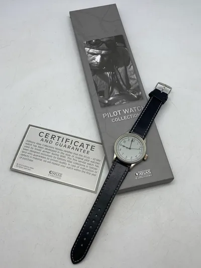 Mekanisk ur lavet som USSR pilot ur - ww2
