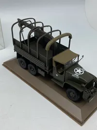 Model af ww2 køretøj - ekstremt veludført