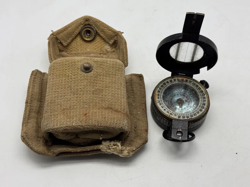 Originalt engelsk militær kompas fra 1944