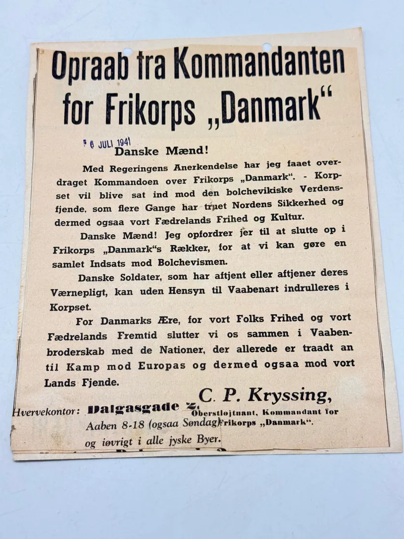 Originalt Frikorps Danmark avis udklip - stemplet med dato
