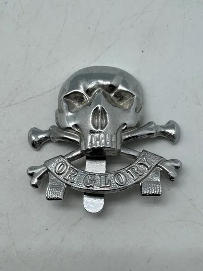 Originalt Engelsk 17th 21st Lancers Cap Badge Death or Glory
