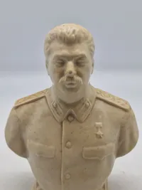 Original buste af Josef Stalin