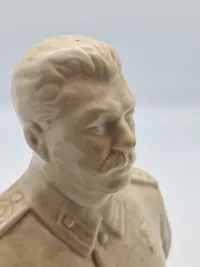 Original buste af Josef Stalin