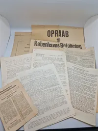 Samling originale illegale blade og plakater, ww2