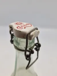 To originale Carlsberg patentflasker
