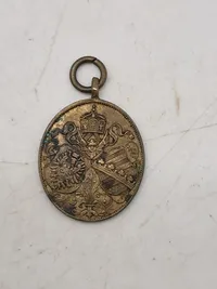 5 stk medaljer/mønter med øsken