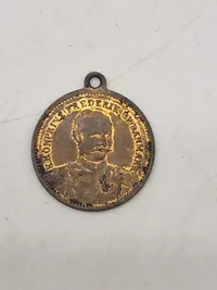 5 stk medaljer/mønter med øsken