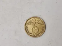 Samling mønter med hagekors - ww2