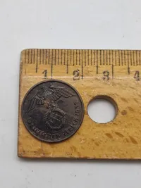 Samling mønter med hagekors - ww2