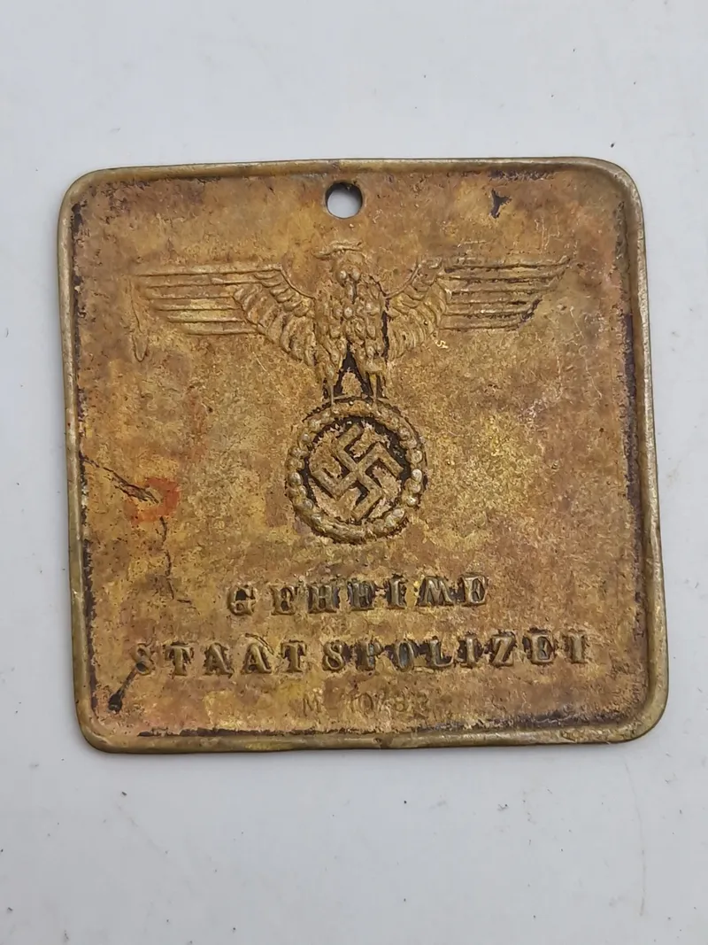 Gestapo id disk - efterkrigs/postwar