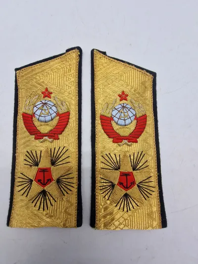 Originalt sæt USSR skulderstropper for Admiral