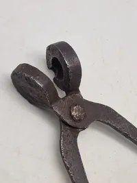 Original kugletang for støbning af kugler til hjemmeladning