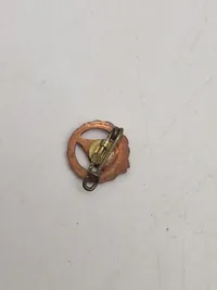 Lot diverse røde kors og donor pins