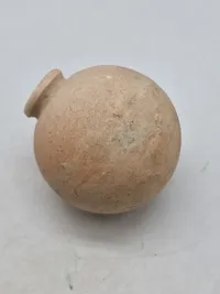 Sjælden original japansk type 4 håndgranat, lavet i krigens sidste dage af porcelæn