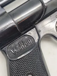Velholdt Webley 177 luftpistol, kraftig
