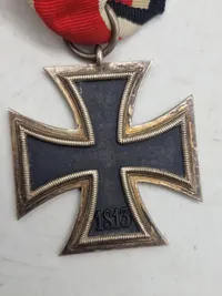 Originalt  Iron Cross 2nd Class (Eisernes Kreuz 2. Klasse) maker Paul Meybauer = 7