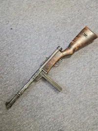 Sjælden original deaktiveret Suomi KP/-31 maskinpistol WW2 med danske papirer fra 2024