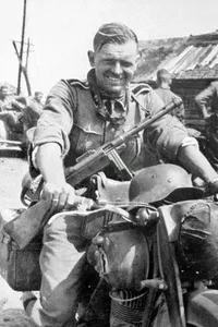 Sjælden original deaktiveret Suomi KP/-31 maskinpistol WW2 med danske papirer fra 2024