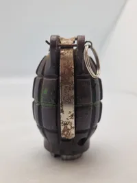Original Mils håndgranat nedkastet over Dk WW2