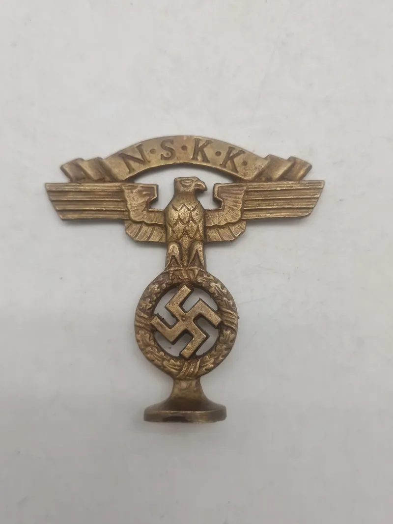 Tysk NSKK ørn af messing - vingefang 93 mm - montagehul i bunden - efterkrigs