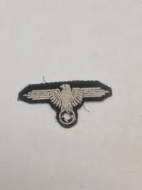 Tysk WWII - original Waffen-SS ærmeørn - denazificeret efter 1945