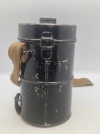 Originalt M/31 gasmaske hylster med anden maske