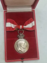 Sjælden original Kong Christian X's Frihedsmedaille, også kendt som "Pro Dania"-medaljen, som blev indstiftet den 5. maj 1946