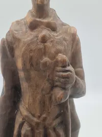 Antik træfigur
