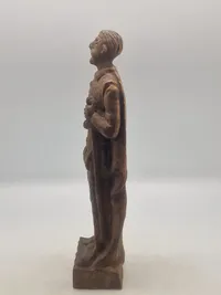 Antik træfigur