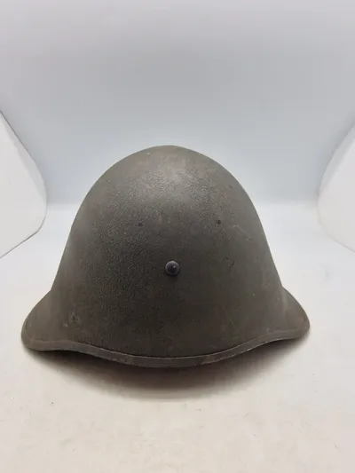 Original M/41 husvagtshjelm mint