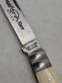 Original Otter svanekniv brugt af CF