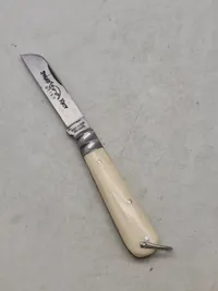 Original Otter svanekniv brugt af CF