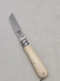 Original Otter svanekniv brugt af CF