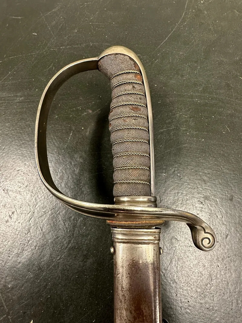 Original Dansk 1858 officers sabel, velfremstillet