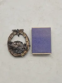 Originalt 1st pattern Kriegsmarine E-boat badge, Tombac