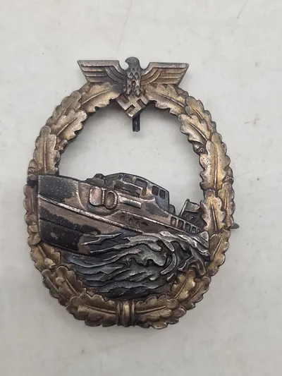 Originalt 1st pattern Kriegsmarine E-boat badge, Tombac