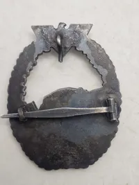 Originalt 1st pattern Kriegsmarine E-boat badge, Tombac