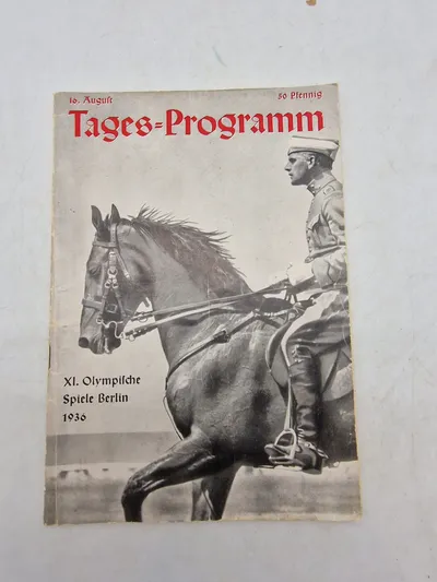 Originalt Olympiaden 1936 Program med Dansk officer