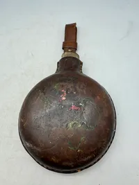 Dansk feltflaske model 1873, blæst på Holmegaard