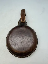 Dansk feltflaske model 1873, blæst på Holmegaard