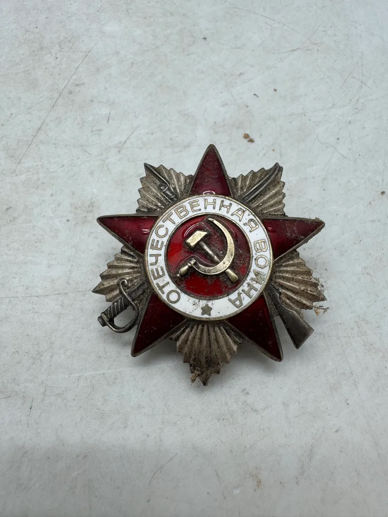 Original Order of Patriotic War Russian Soviet Medal Military Uniform Pin Badge USSR WW2, 1980 udgaven