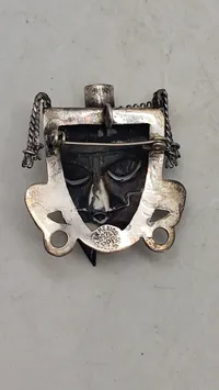 Original Vtg Ethnic Tribal Mask BROOCH PIN Sterling Silver TAXCO Signed Gemstone Détail