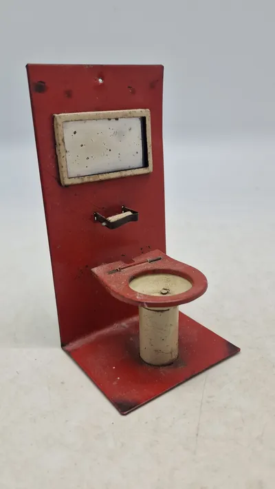 Sjældent toilet skilt i blik, antageligvis Tekno