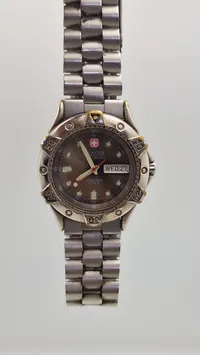 Swiss Army WENGER Diver 100 MTR Men Watch