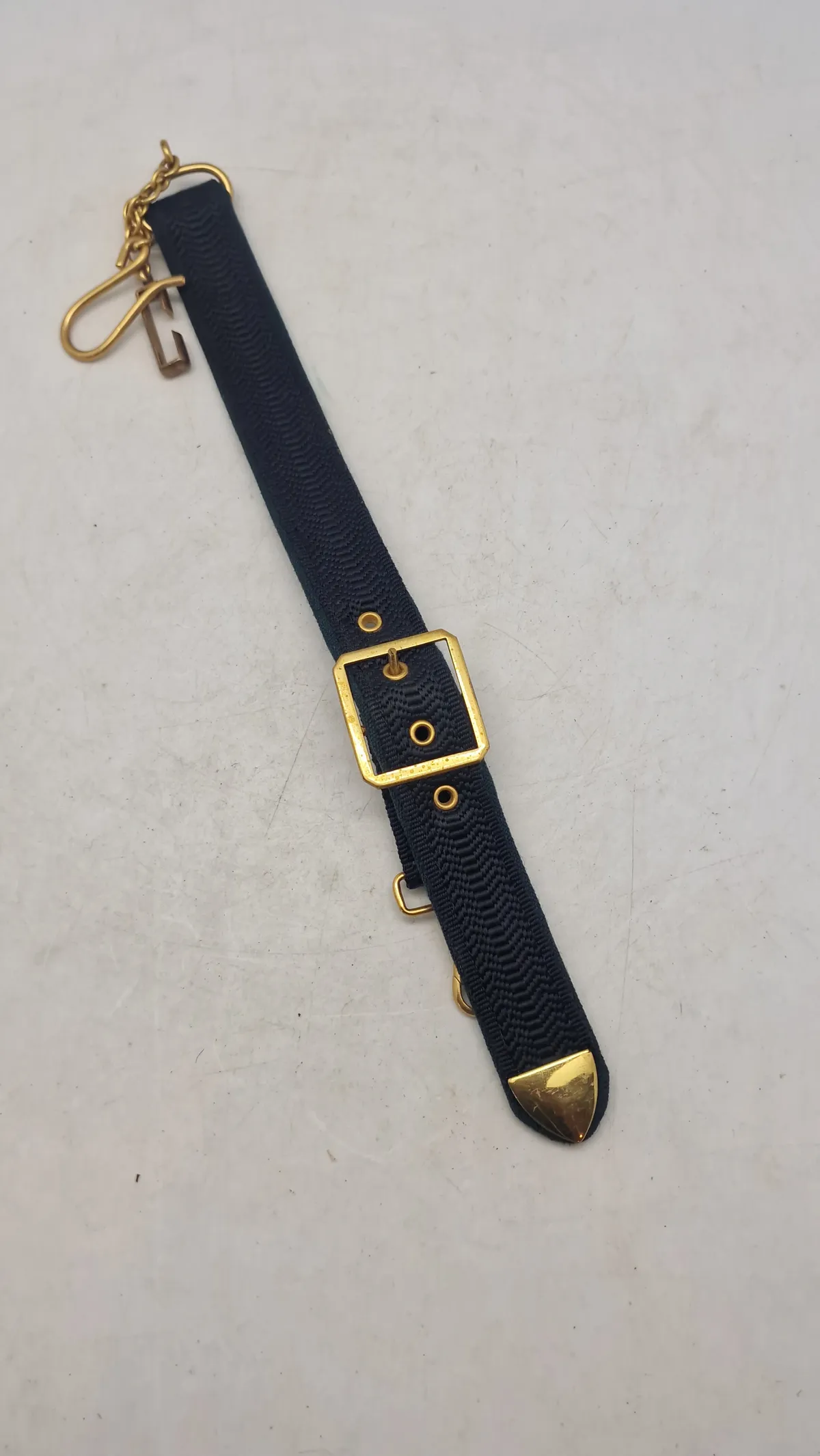 Originalt dansk gehæng til uniform M/69 (Hær)