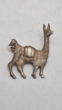 Lama broche af Sterlingsølv