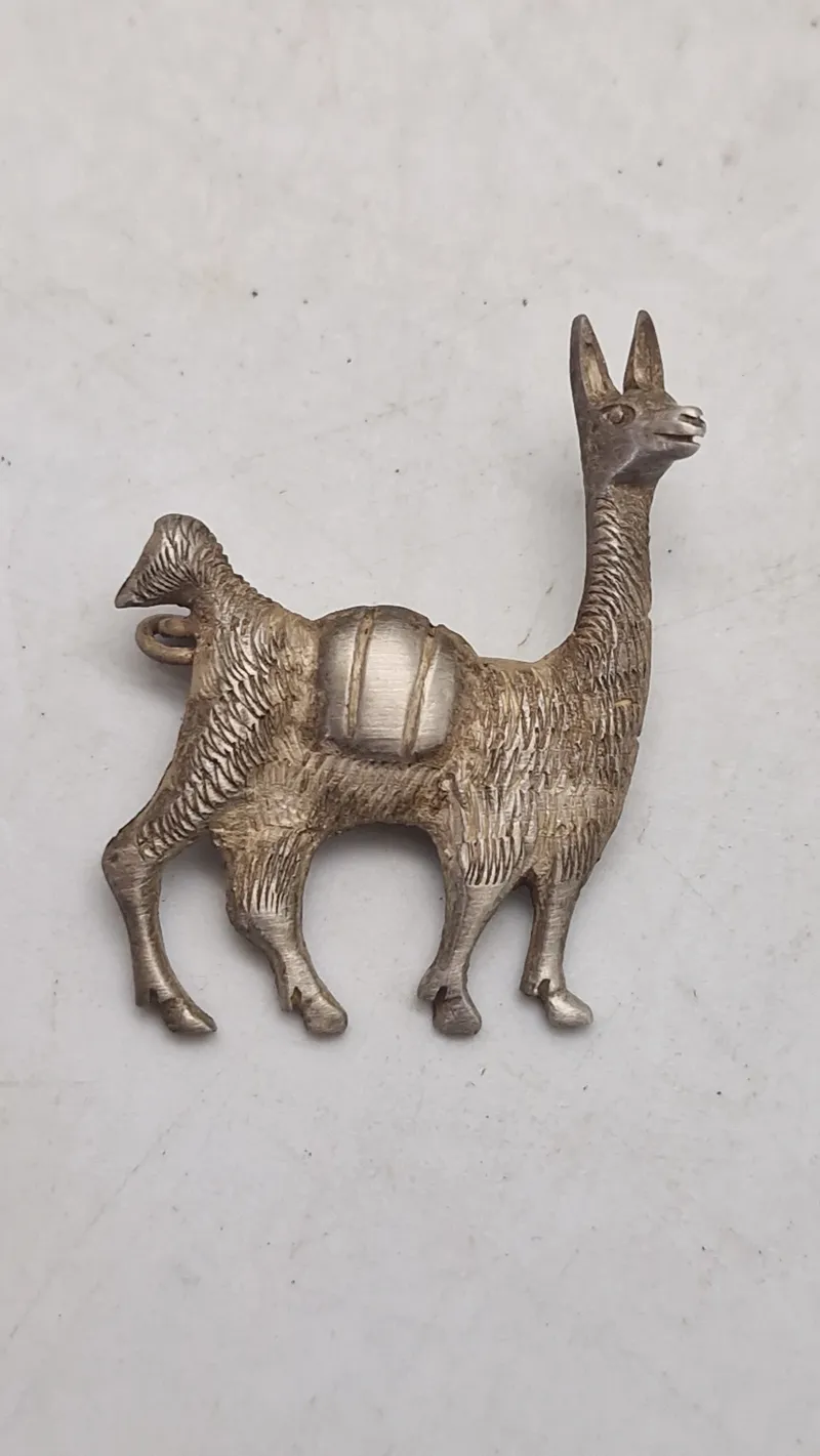 Lama broche af Sterlingsølv